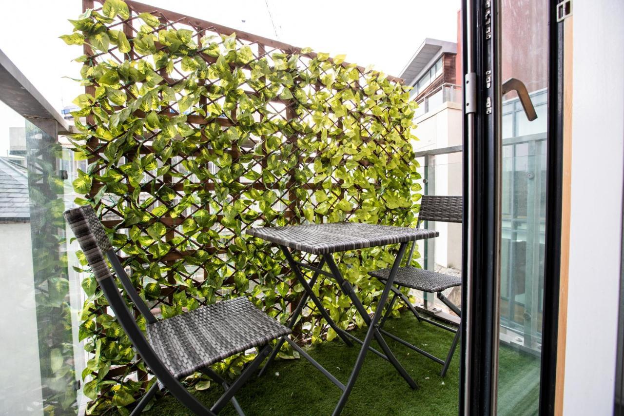 Urban Living'S - The Wren Beautiful City Centre Apartment With Parking Oxford Exterior photo